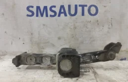 Ограничитель двери передней левой для Volvo XC70 на фотографиях