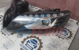 Фара ксенон правая для Audi Q7 на фотографиях