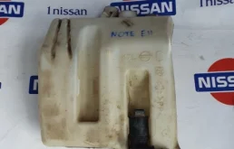Бачок омывателя фар для Nissan Note E11 2005-2012