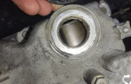 Двигатель для Nissan Primera 1996 года на фотографиях