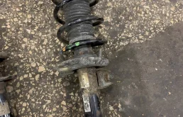 Амортизатор передний левый для Volkswagen Jetta 5 1K 2005-2010