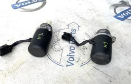 Насос вариатора для Volvo XC90 2003 года на фотографиях