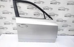 Дверь передняя правая для BMW X3 2008 года на фотографиях