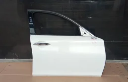 Дверь передняя правая для Infiniti M на фотографиях