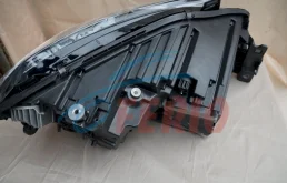 Фары для Mercedes-Benz GLE class на фотографиях