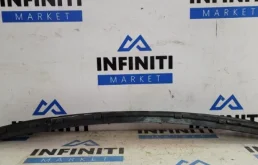 Решетка переднего бампера для Infiniti Q 2021 года на фотографиях