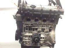 Двигатель без навесного для Skoda Roomster на фотографиях