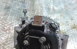 Генератор для Toyota RAV4 2021 года на фотографиях