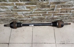 Привод задний правый для Audi Q7 2010 года на фотографиях