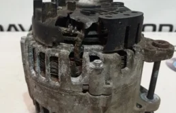 Генератор для Volkswagen Golf 2014 года на фотографиях