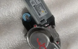 моторчик стеклоочистителя задний (31290787) для Volvo XC70 BZ 2007-2016