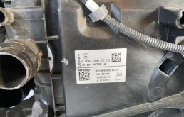 Панель радиатора (телевизор) для Mercedes-Benz GL class на фотографиях