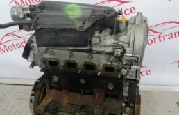 Двигатель без навесного для Renault Logan 2024 года на фотографиях