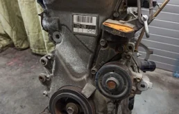 Двигатель для Toyota Opa на фотографиях