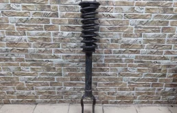 Амортизатор передний правый для Jeep Grand Cherokee 4 WK2 rest 2013-2018