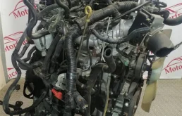 Двигатель без навесного для Nissan Serena 1996 года на фотографиях