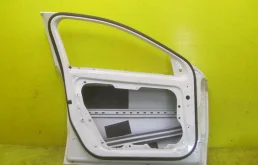 Дверь передняя левая для Mercedes-Benz A class на фотографиях