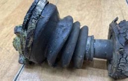 Привод передний правый для Honda Accord 2005 года на фотографиях