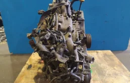 Двигатель без навесного для Subaru Legacy B4 2002 года на фотографиях