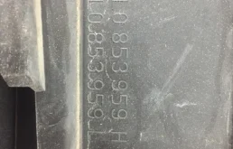 Молдинг передней левой двери для Audi Q7 2015 года на фотографиях