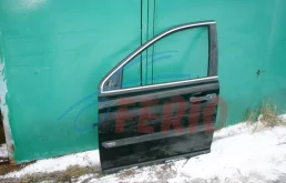 Двери для Volvo XC90 2003 года на фотографиях