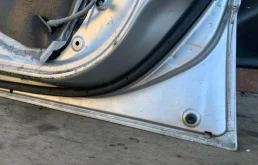 Дверь передняя правая для Honda Civic на фотографиях