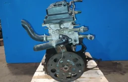 Двигатель без навесного для Nissan Almera на фотографиях