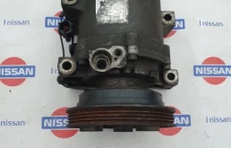 Компрессор кондиционера для Nissan Primera 1998 года на фотографиях