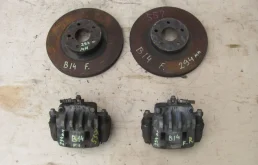 Суппорт передний левый для Subaru Forester на фотографиях