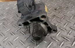 Стартер для Renault Fluence 2010 года на фотографиях