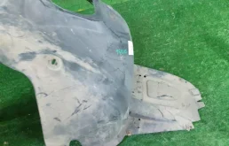 Подкрылок передний левый для Skoda Rapid 2017 года на фотографиях