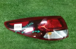 Фонарь внутренний левый для Kia Rio X line на фотографиях