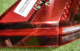 Фонарь внешний левый для Volkswagen Tiguan 2019 года на фотографиях