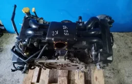 Двигатель без навесного для Subaru Legacy B4 на фотографиях