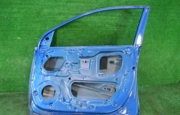 Дверь передняя правая для Hyundai Solaris 2021 года на фотографиях
