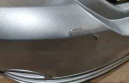 Бампер для Dodge Caliber 2006 года на фотографиях