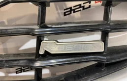 Решетка радиатора для Volvo S60 2015 года на фотографиях