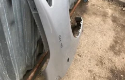 Крыло правое для Toyota Corolla 2009 года на фотографиях