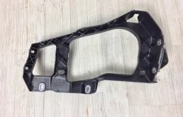 Фары для Volkswagen Touareg 2015 года на фотографиях