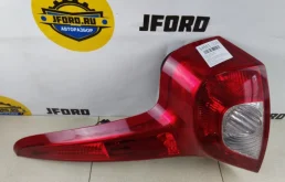 Фонарь правый для Volvo C30 на фотографиях