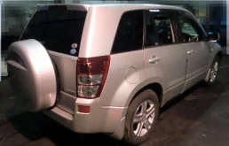 Корпус воздушного фильтра для Suzuki Grand Vitara на фотографиях