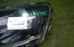 Фара левая для Skoda Rapid 2019 года на фотографиях