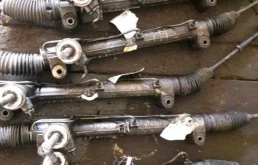 Рулевая рейка для Opel Zafira 2005 года на фотографиях