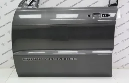 Дверь передняя левая для Jeep Grand Cherokee 2011 года на фотографиях