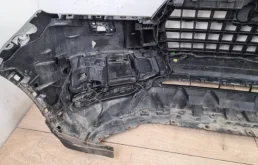 Усилитель переднего бампера для Audi Q7 на фотографиях