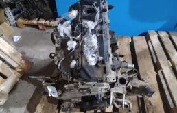 Двигатель для Nissan Navara на фотографиях