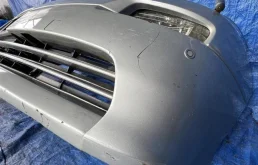 Бампер передний для Toyota Alphard 2003 года на фотографиях