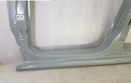 Заднее правое крыло для Skoda Rapid 2023 года на фотографиях