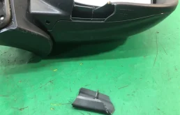 Зеркало заднего вида (в салоне) для Subaru Legacy 2019 года на фотографиях