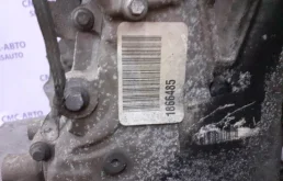 Двигатель без навесного для Volvo C30 2011 года на фотографиях